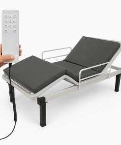cama hospitalar articulada motorizada solteiro vista frontal com estrutura em aço e controle remoto